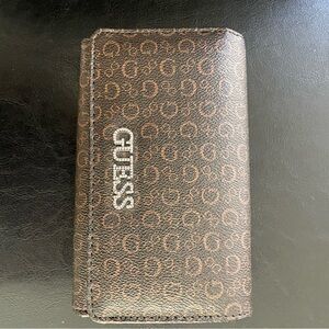 GUESS Monogram Brown Key Holder